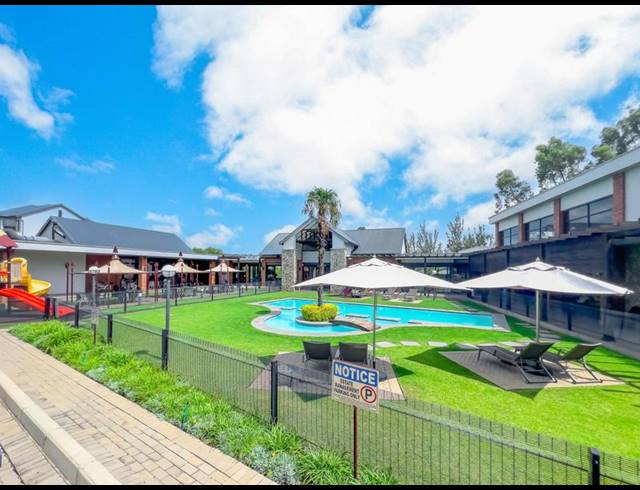 1 BEDROOM APARTMENT FOR SALE IN OLIVEDALE